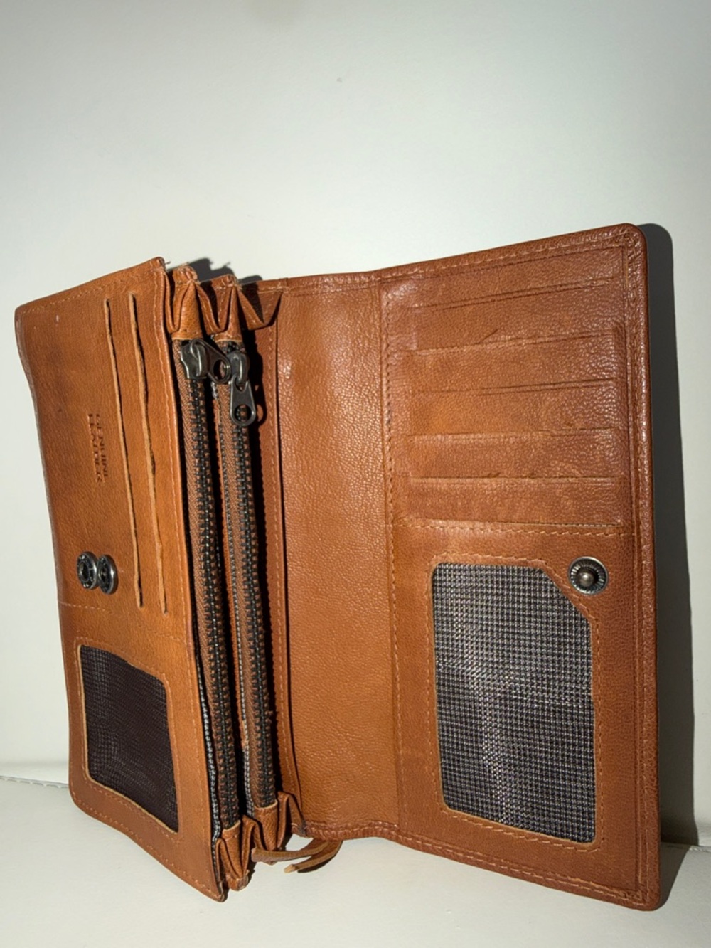 SPIKES & SPARROW Cognac Brown Leather Snap Wallet - Picture 5 of 6